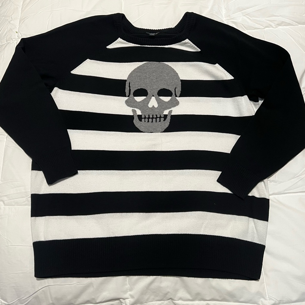 Torrid Striped Skull Sweater sz 1x